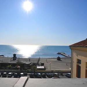  Hostal Litus Roma