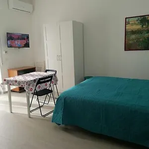 Apartament Monolocale Locaz.turistica, Lido di Ostia